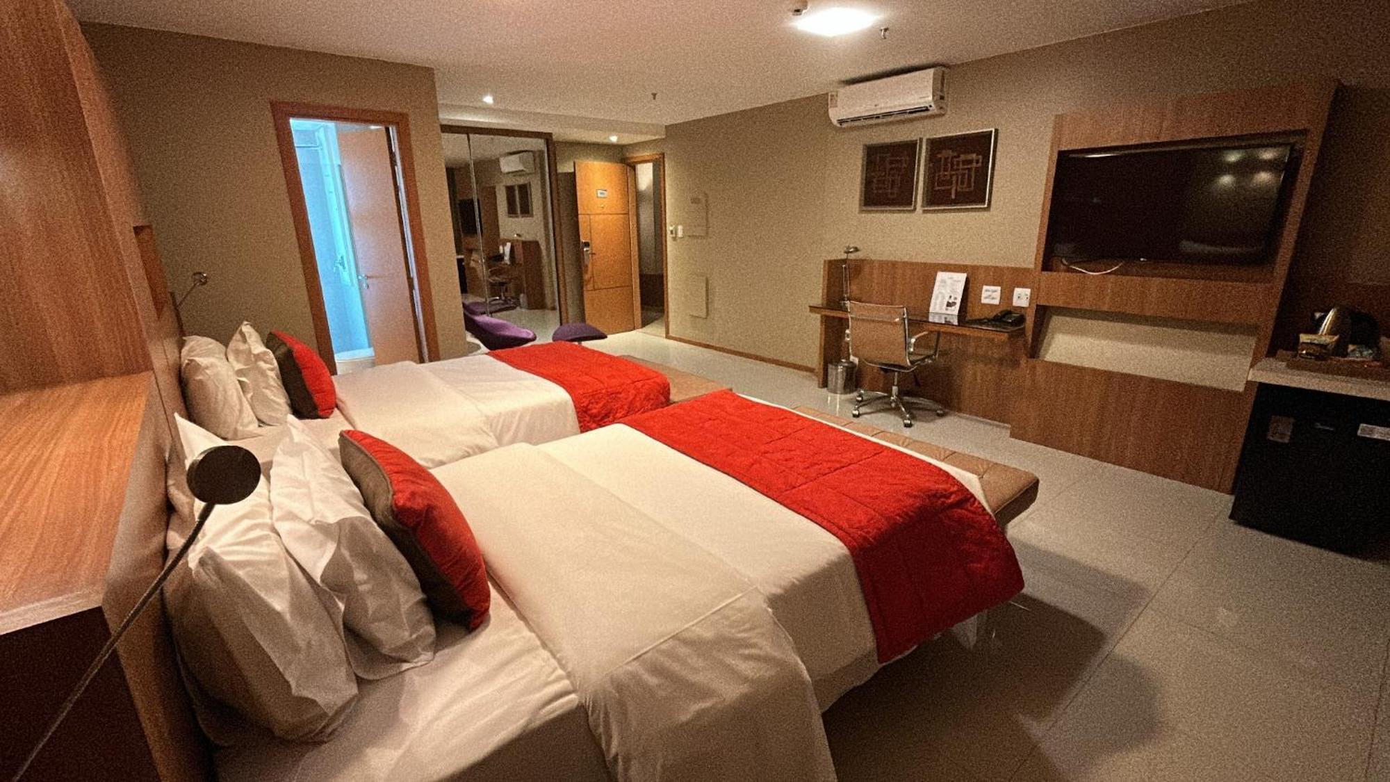 Jade Hotel Brasilia Candangolandia Exterior foto A room at the hotel